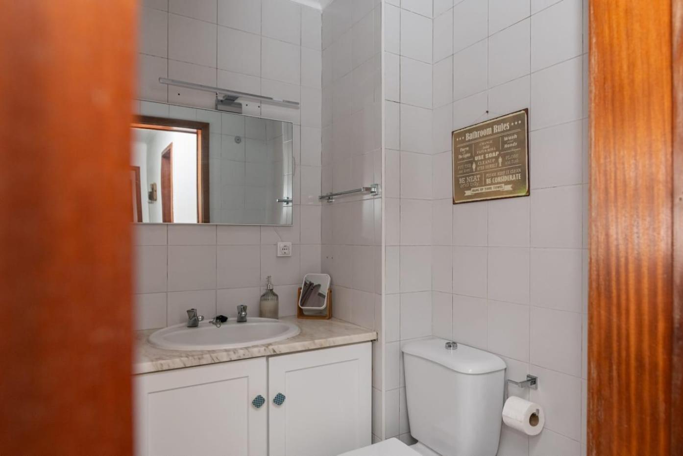 Family Friendly Azorean Apartment Ponta Delgada Zewnętrze zdjęcie