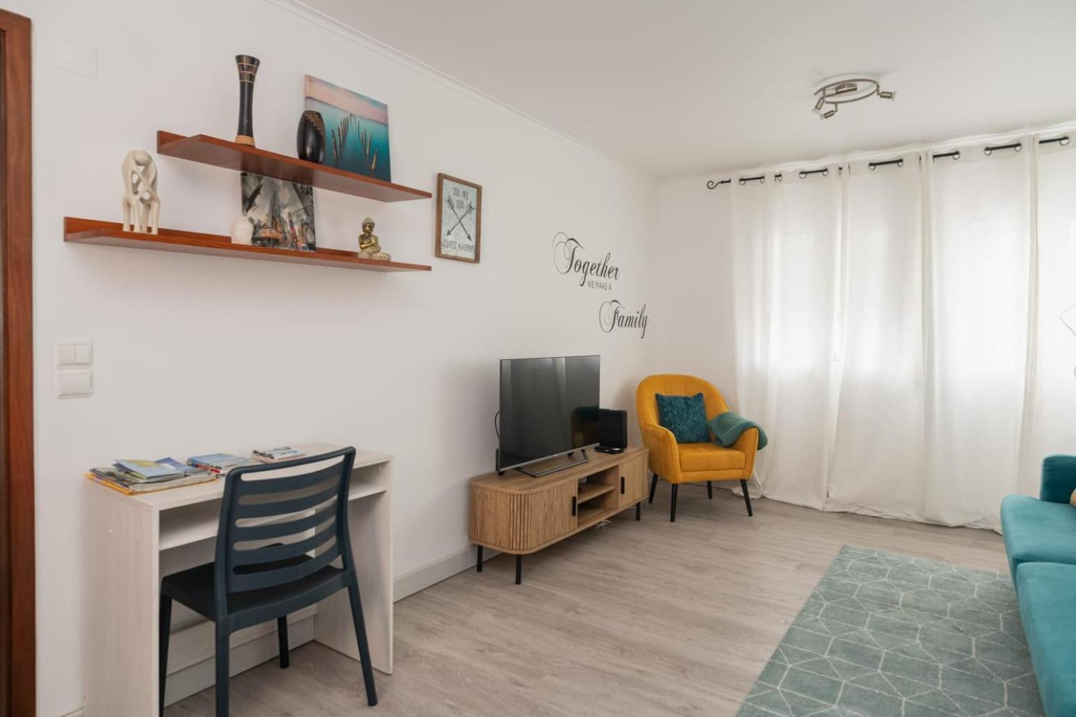 Family Friendly Azorean Apartment Ponta Delgada Zewnętrze zdjęcie